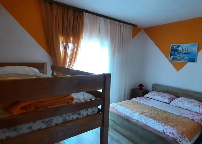 Jenny I Tania Apartamento *