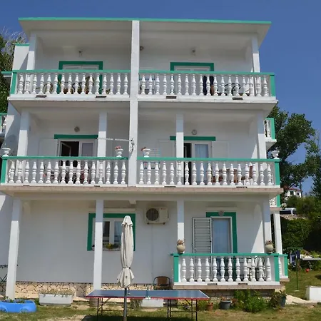 Jenny I Tania 洛帕